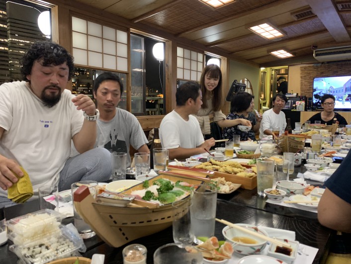 ベクトップ屋形船4